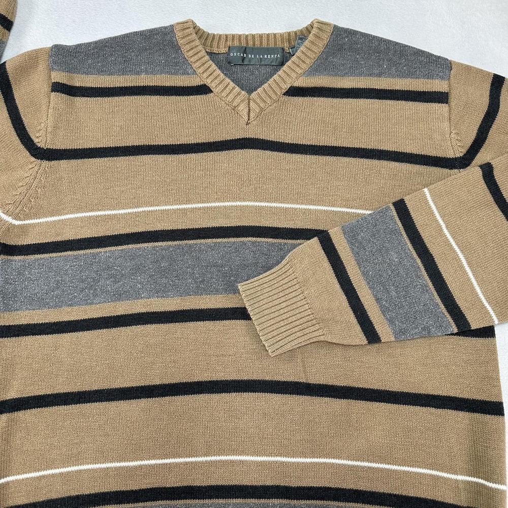 Oscar De La Renta Sweater Mens Large Beige Striped V Neck Knit‎ Pullover Casual
